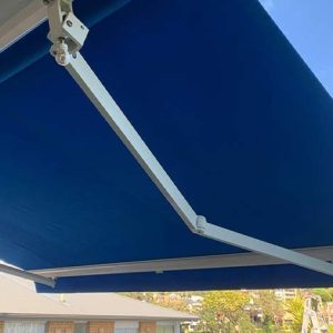 دلایل خرابی سایبان برقی