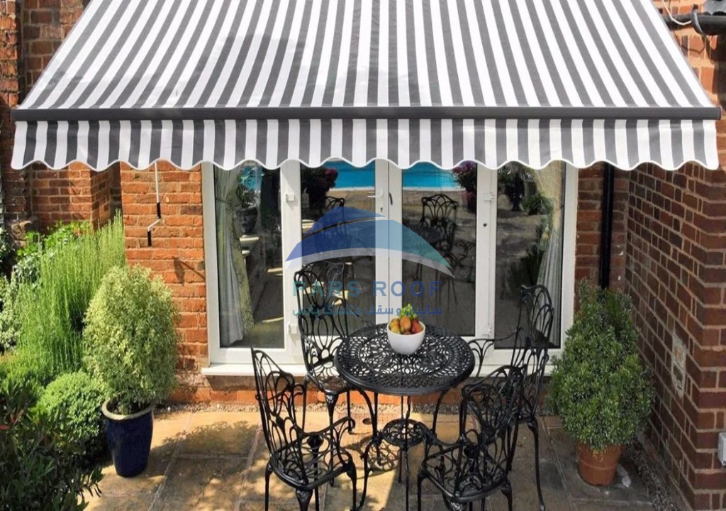 سایبان برای حیاط کوچک